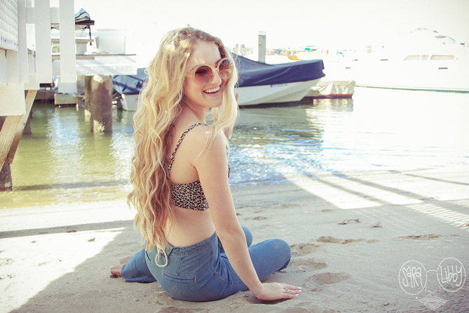 Pin-Up Nautical Style