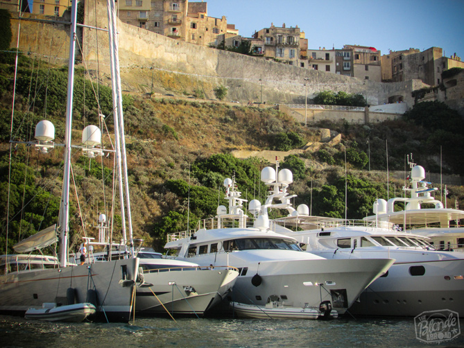 Sailing into Bonifacio