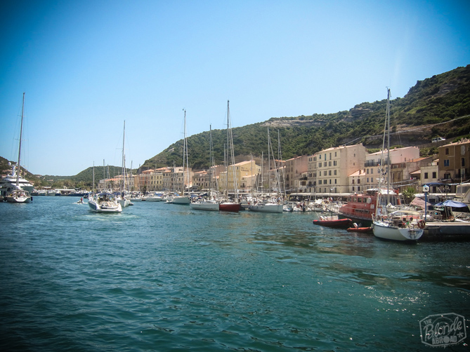 Sailing into Bonifacio