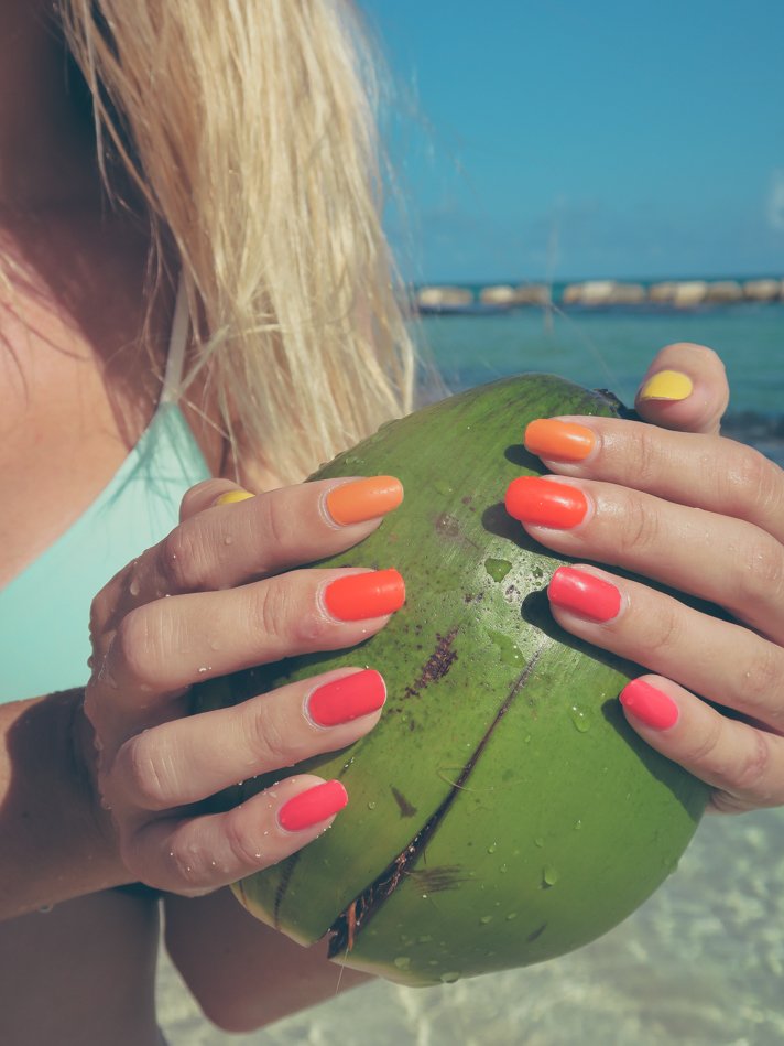 Tequila Sunrise Travel Nails
