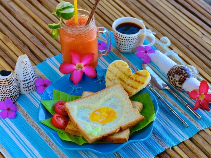Coconut Garden Beach Food