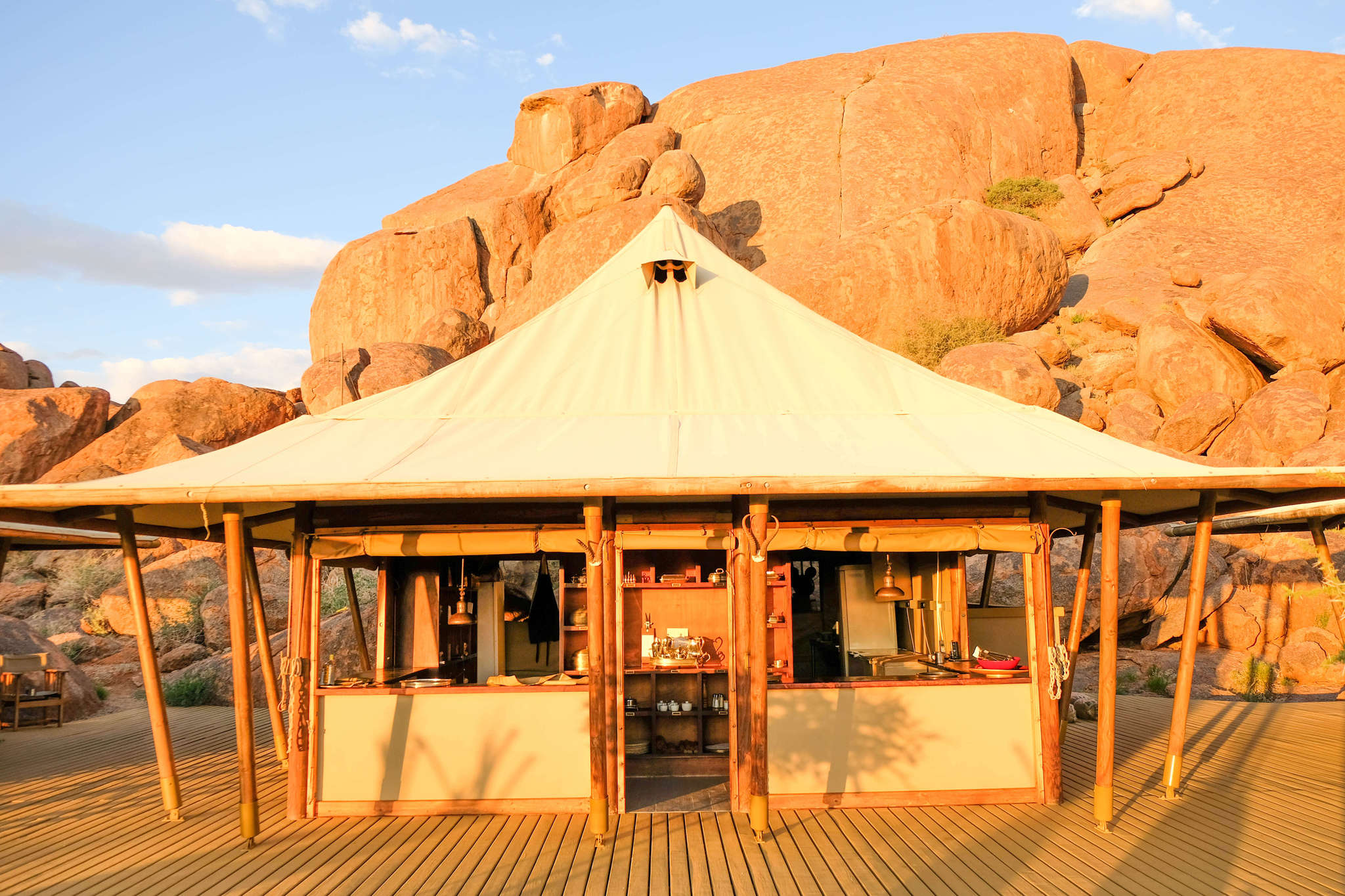 Wolwedans Food and Drink Tent