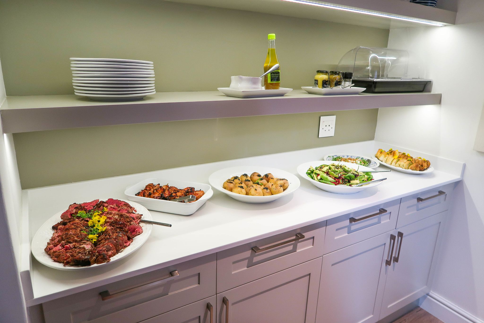 food buffet at one marine drive hotel