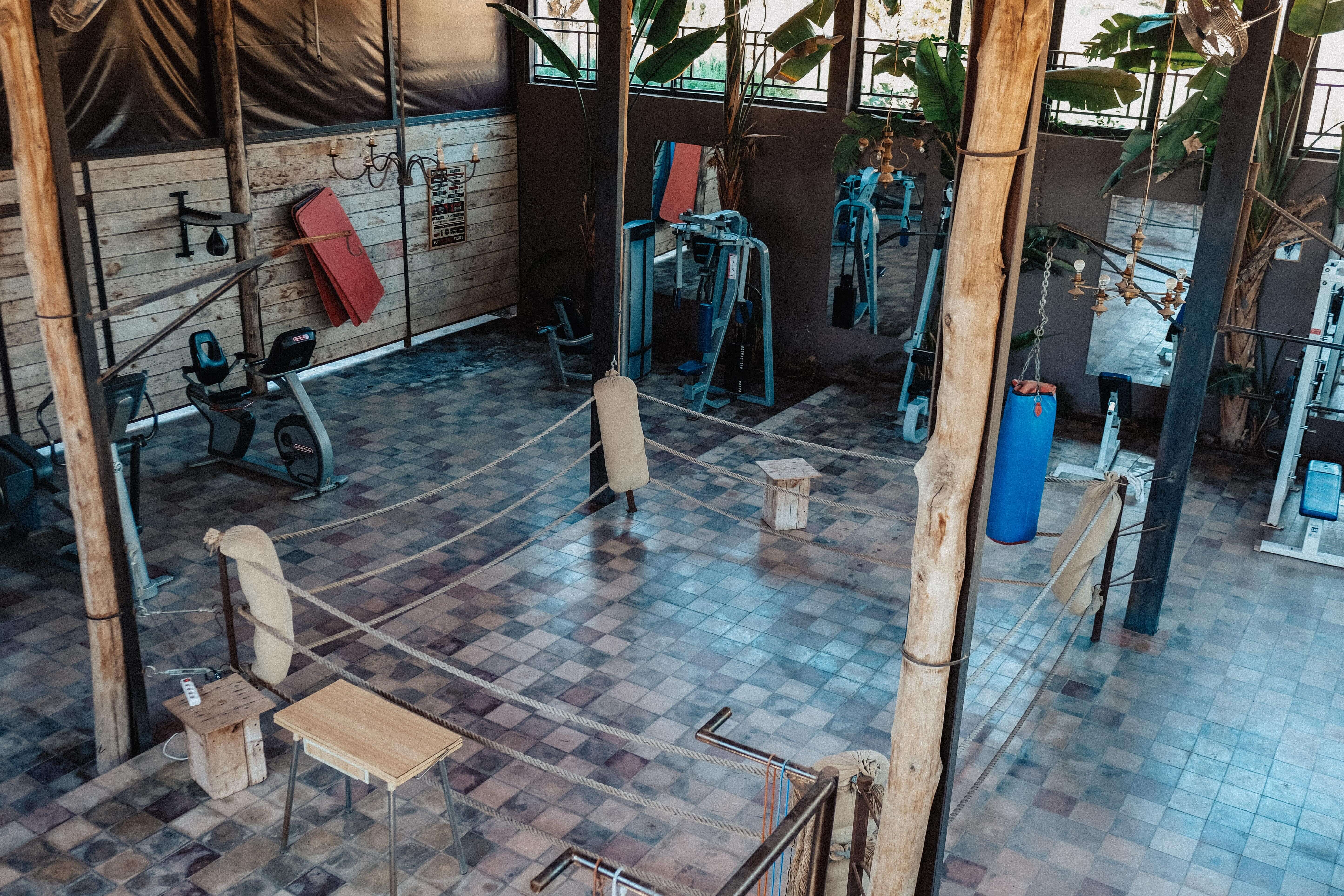 fellah hotel gym