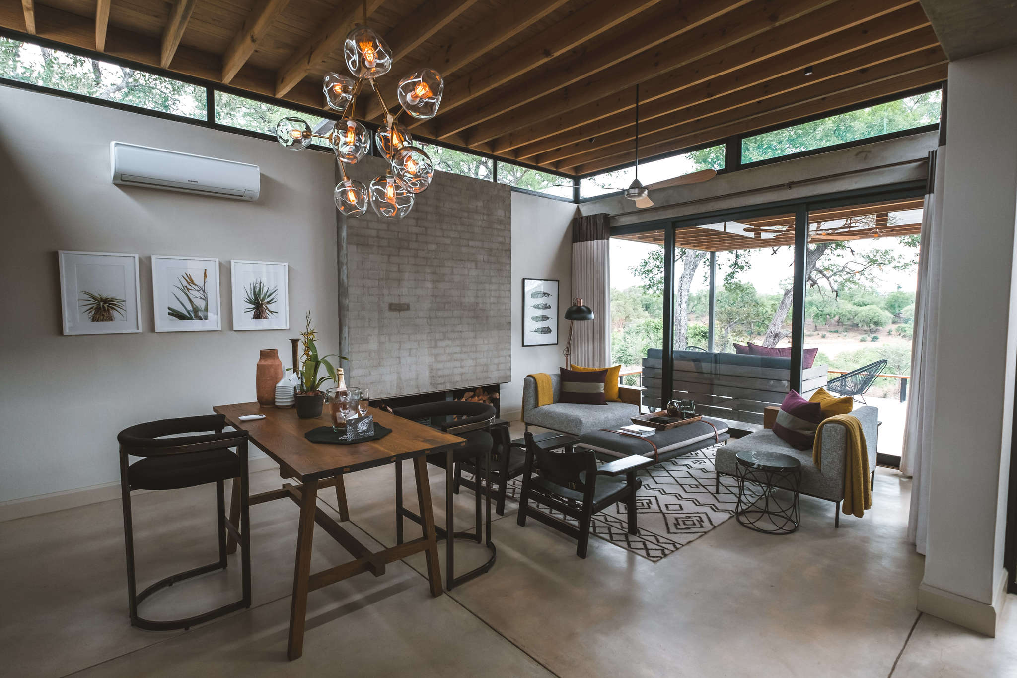 lion sands living room