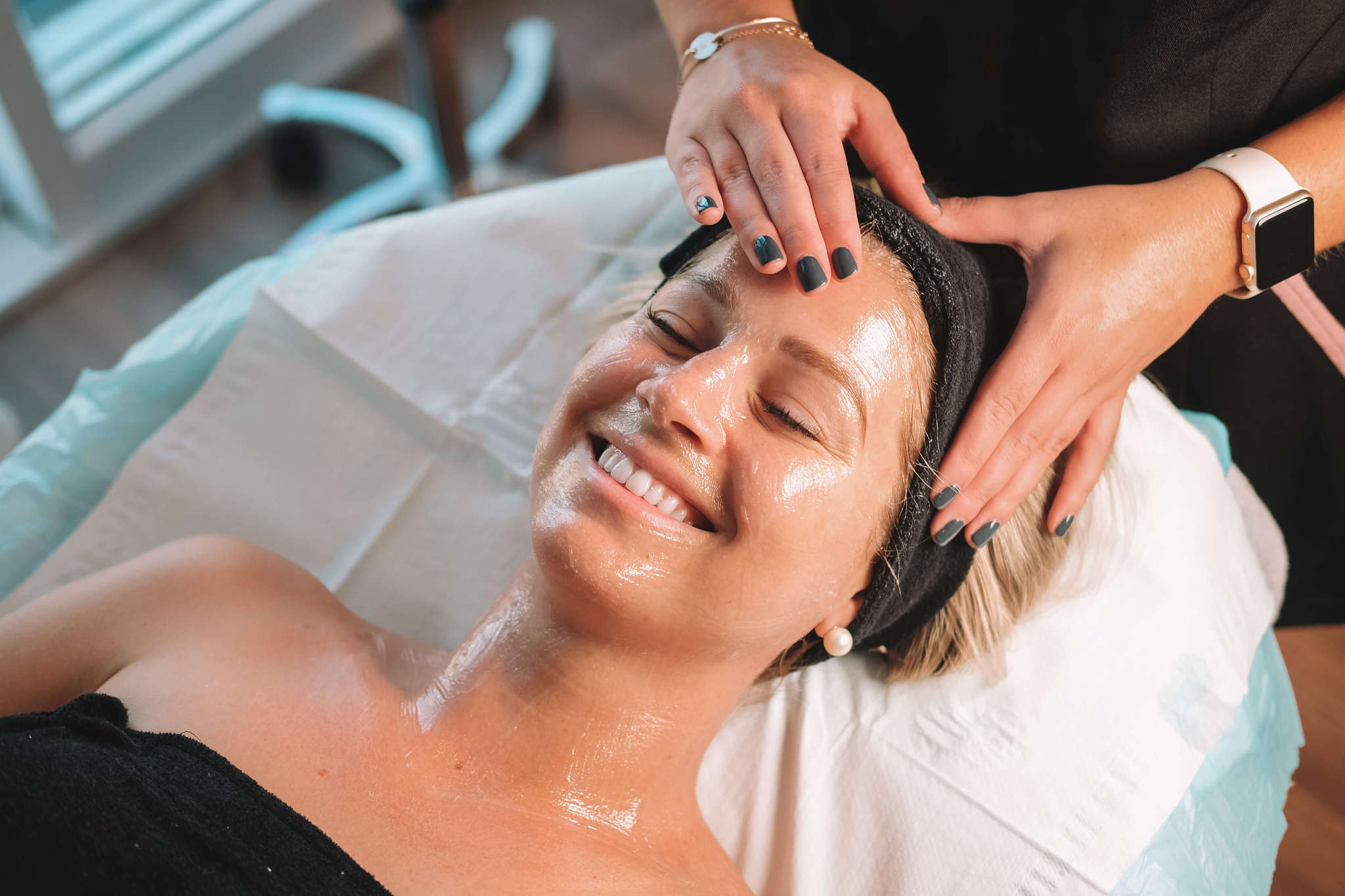 Blonde getting dermapen treatment 2