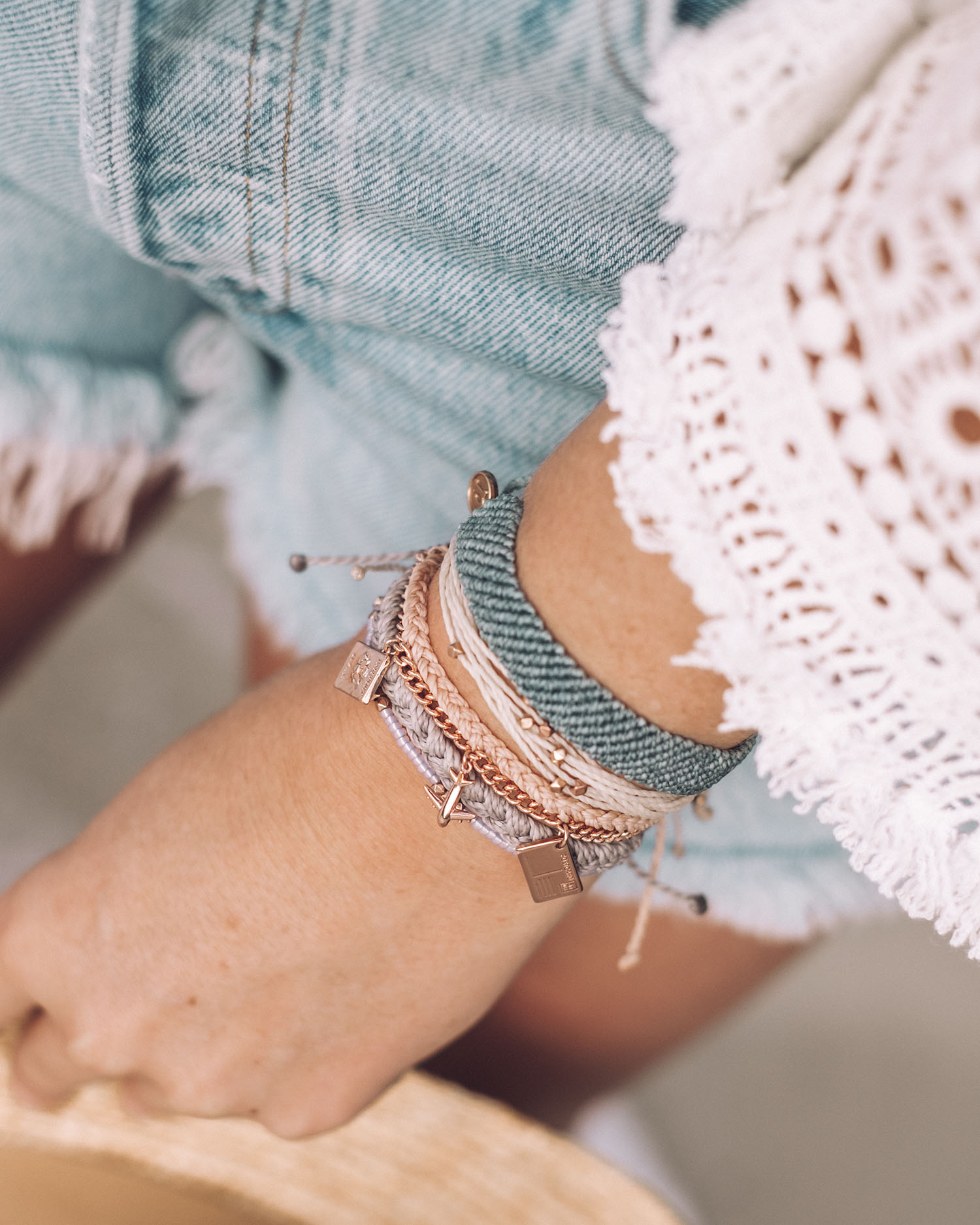 Pura Vida x Gold Coast Girls Blog Travel Bracelet