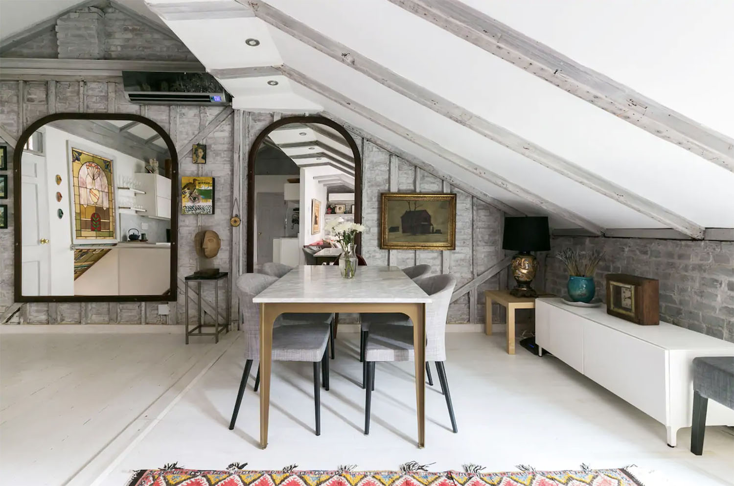 West Village Cozy Chic Chandelier Townhouse Airbnb NYC New York City